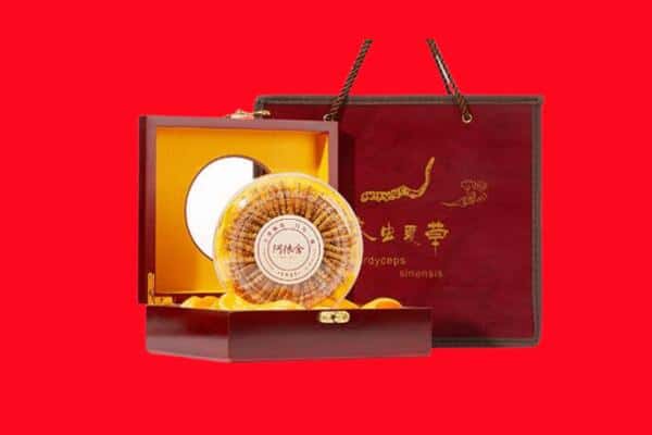收购资讯:迁安市回收冬虫夏草是按克吗